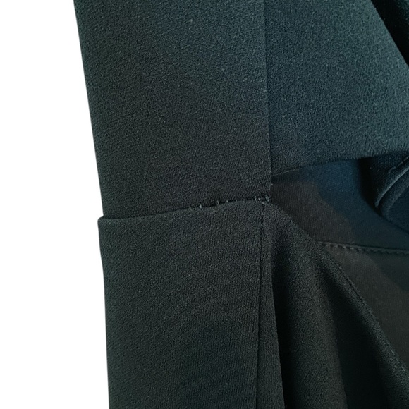 Lulus women’s emerald green jumpsuit open back details size XS formal wedding - Picture 8 of 8